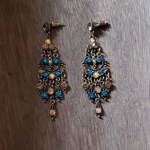 VINTAGE INSPIRED DANGLING EARRINGS